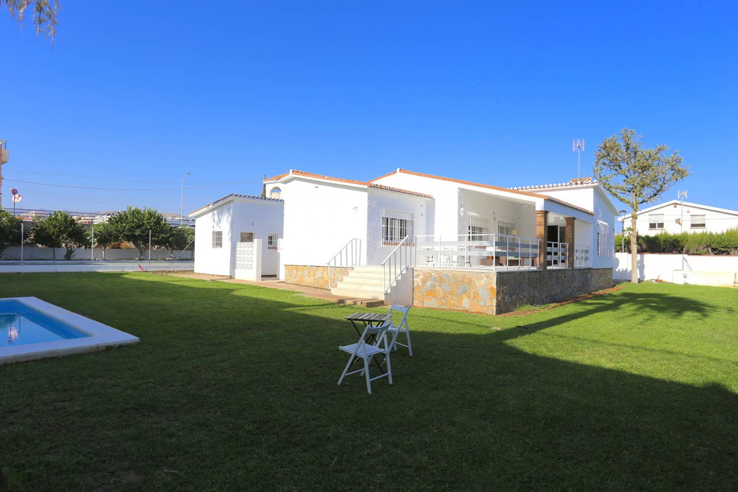 Chalet independiente en alquiler en Rincón de la Victoria